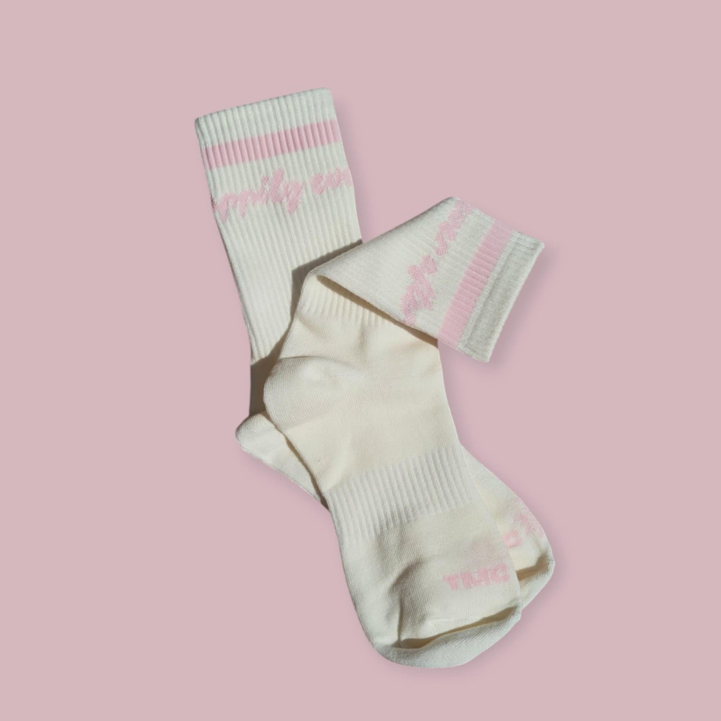 HEAD TO TOE MAGIC SOCKS