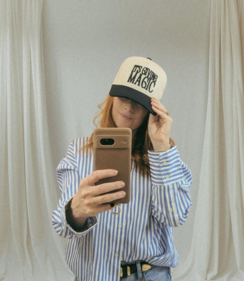 IT'S GIVING MAGIC HAT