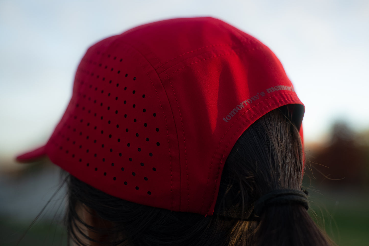 TRAIN MAGICALLY RUN HAT