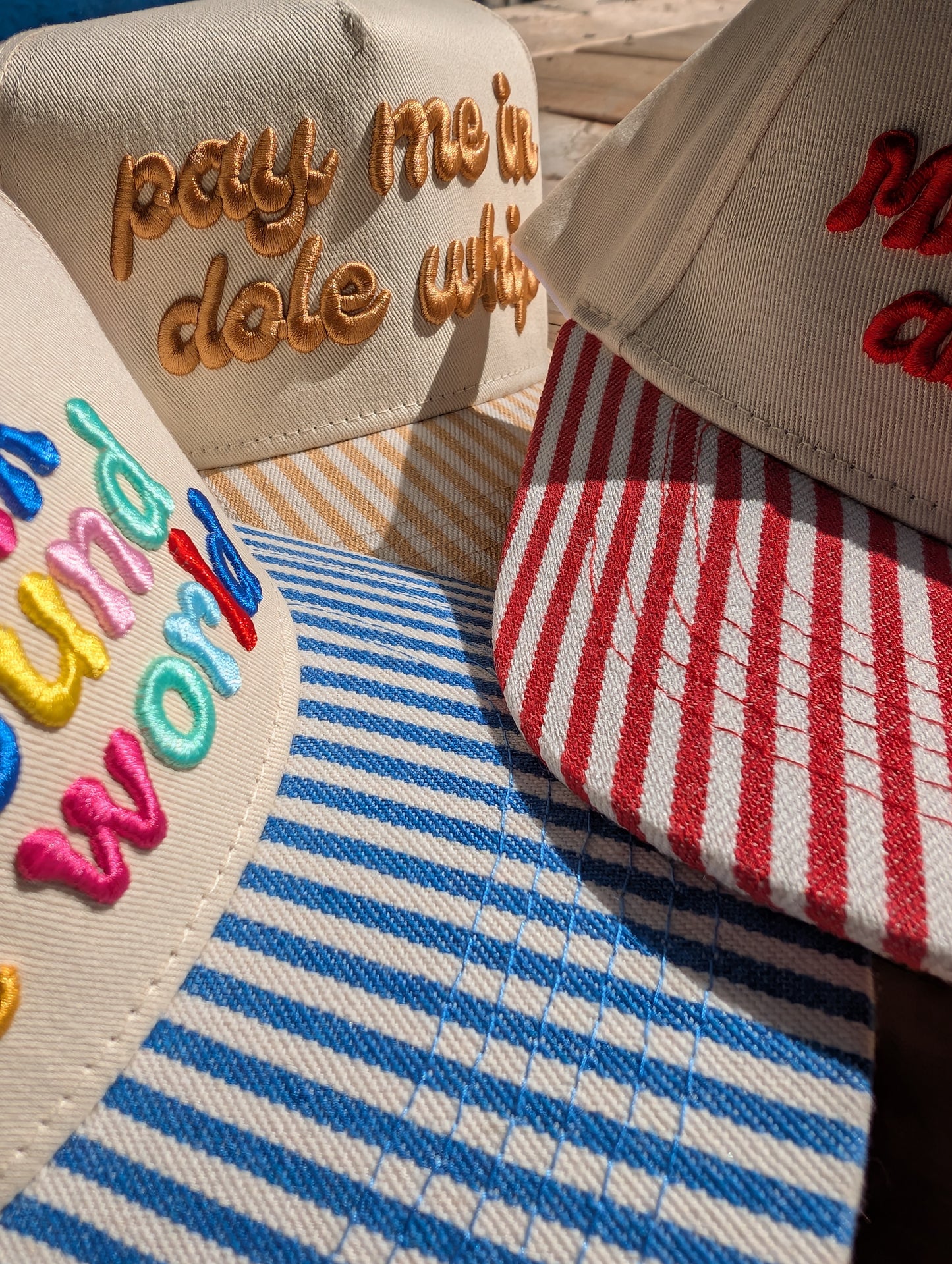 I WONDER HAT